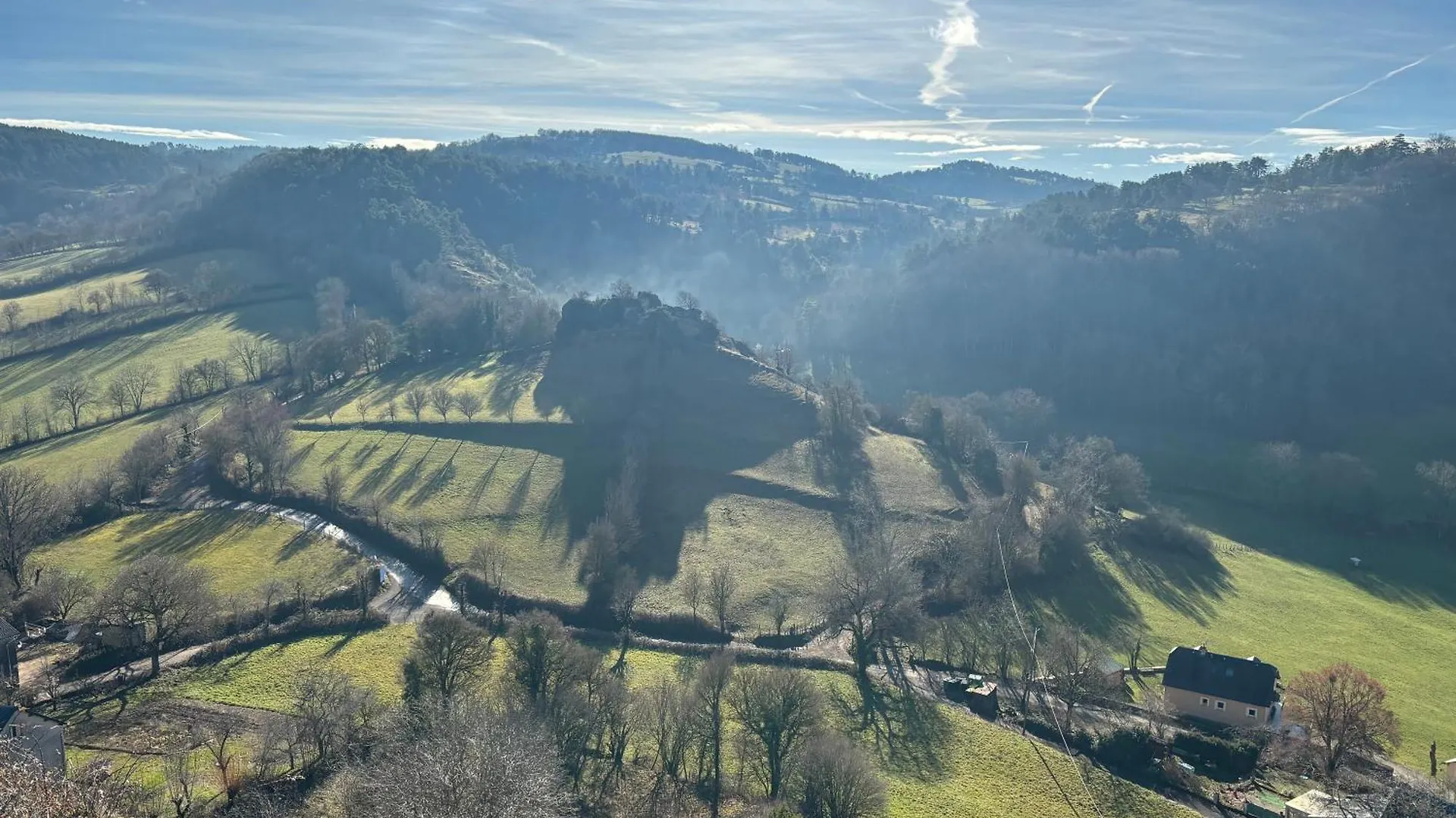 L'Echappee Belle, Vue Panoramique Sur La Campagne Villa Saint-Saturnin-de-Lenne France
