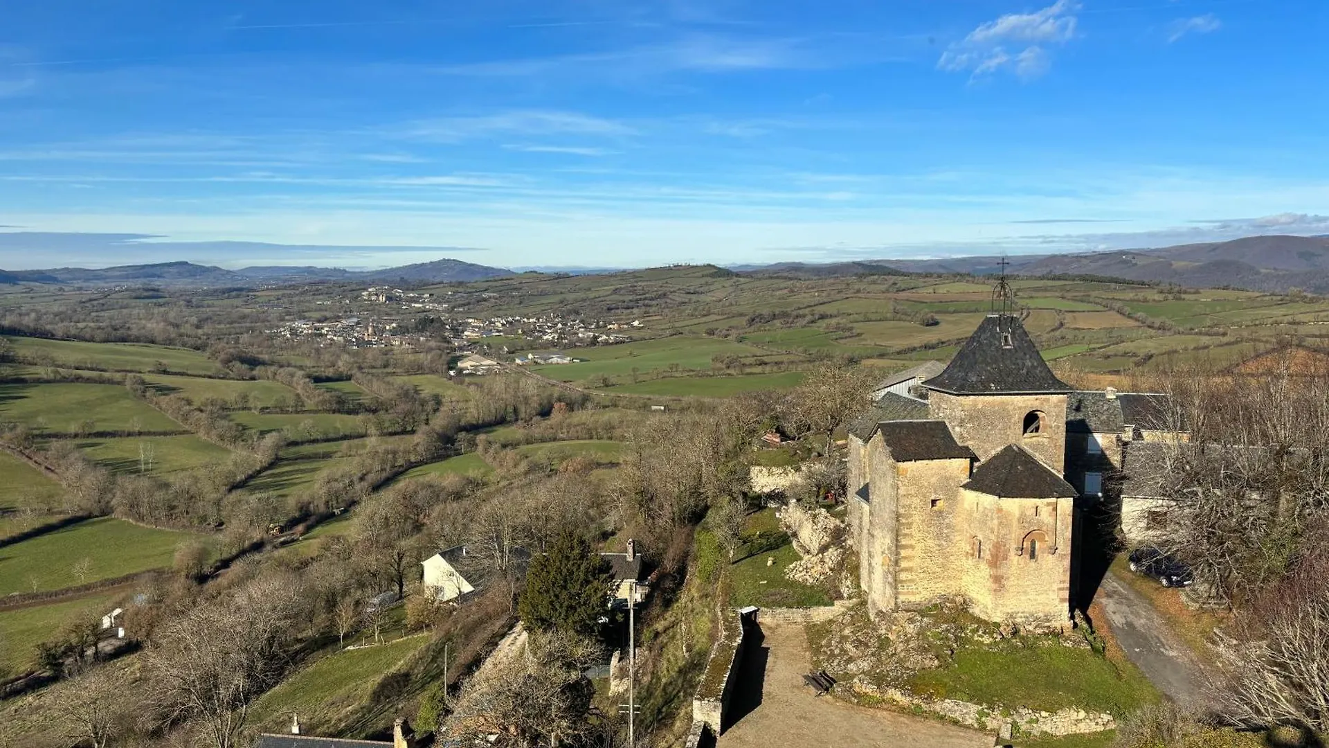 L'Echappee Belle, Vue Panoramique Sur La Campagne Villa Saint-Saturnin-de-Lenne 0*,  France